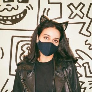 Meet your Posher, Carolyne